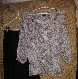 🎆 An Apt 9 blouse